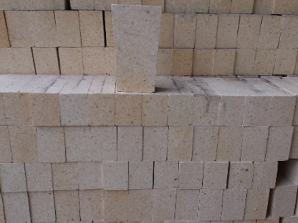 高鋁磚耐火溫度和氧化鋁含量的關(guān)系是怎樣的？